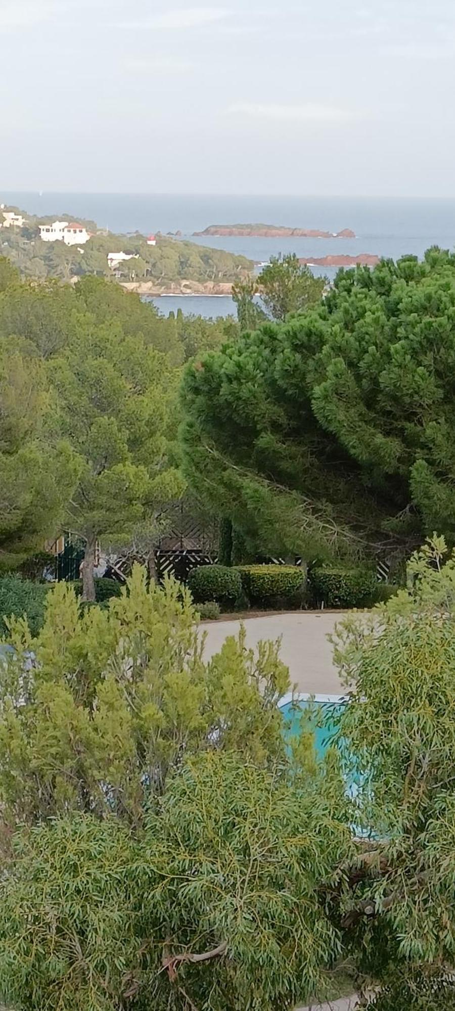 Cap Esterel Village Vacances T2 Vue Mer Agay Saint-Raphaël 외부 사진